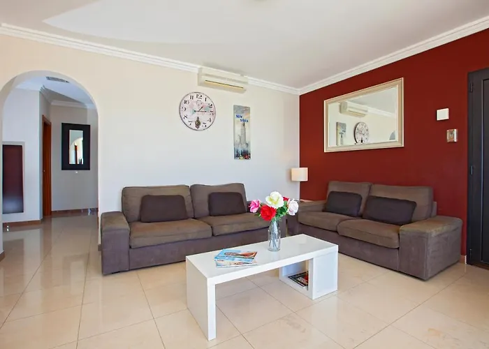 Riviera Park, 2 Bed *